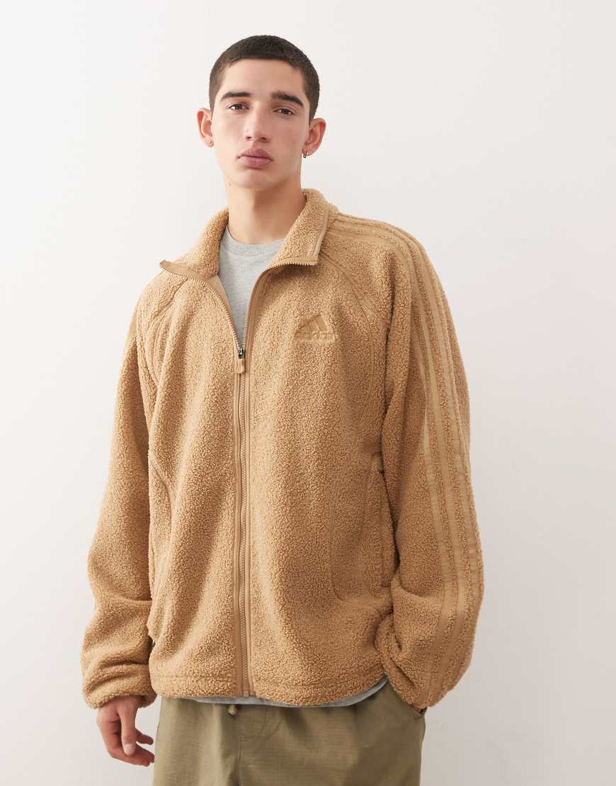 adidas Originals - Teamgeist - Trainingsjacke aus Teddyfell in Braun-Brown von adidas Originals