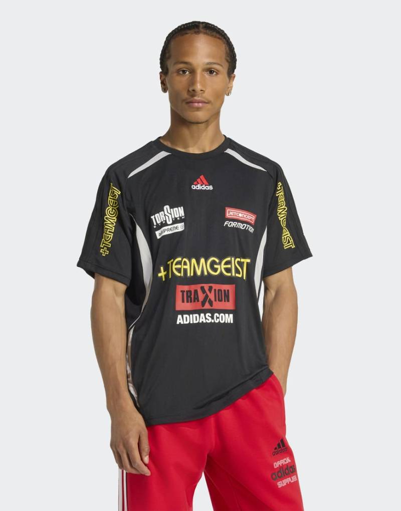 adidas Originals - Teamgeist - Trikot mit Motorsport-Grafik in Schwarz /Grau Zwei von adidas Originals