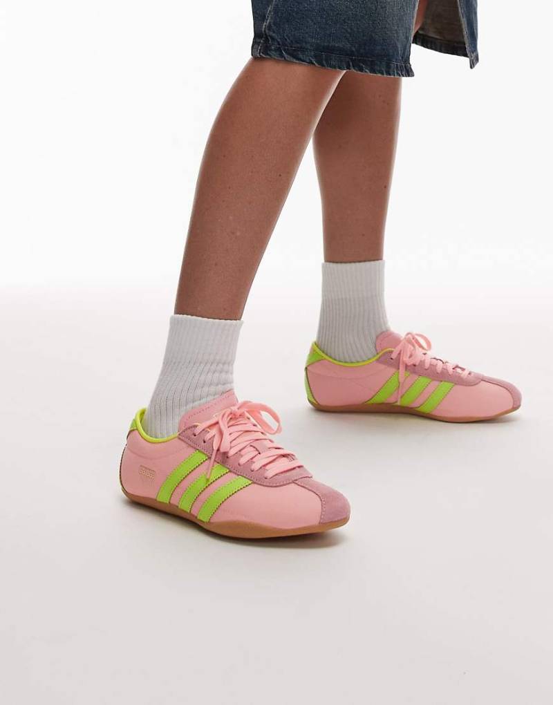 adidas Originals - Tokyo - Sneaker in Rosa und Gelb von adidas Originals