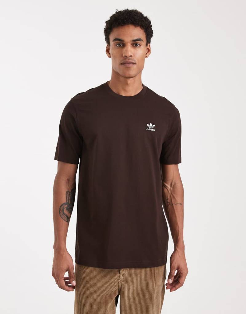 adidas Originals - Trefoil Essentials - T-Shirt in Aurora Coffee mit Dreiblatt-Logo-Brown von adidas Originals