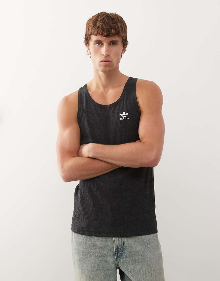 adidas Originals - Trefoil Essentials - Tanktop in Schwarz mit Dreiblatt-Logo adidas Originals - Trefoil Essentials - Tanktop in Schwarz mit Dreiblatt-Logo von adidas Originals