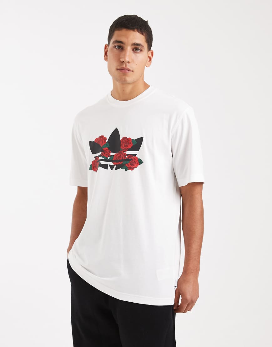 adidas Originals - Trefoil Series - T-Shirt in Weiß mit Rosen-Trefoil-Motiv von adidas Originals