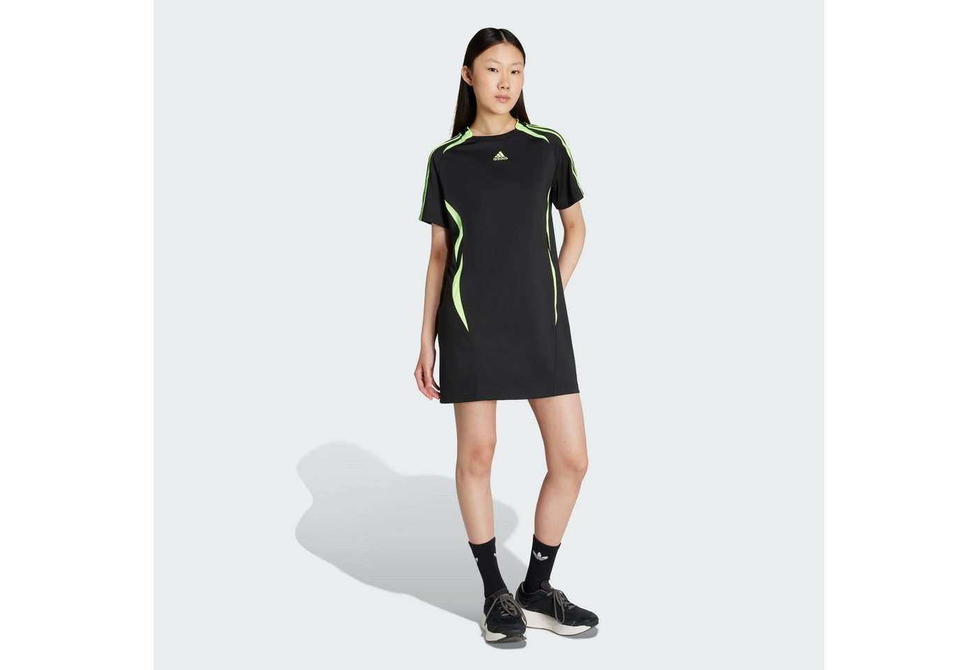 adidas Originals Shirtkleid TEAMGEIST ADICOLOR T-SHIRT-KLEID adidas Originals Shirtkleid TEAMGEIST ADICOLOR T-SHIRT-KLEID von adidas Originals