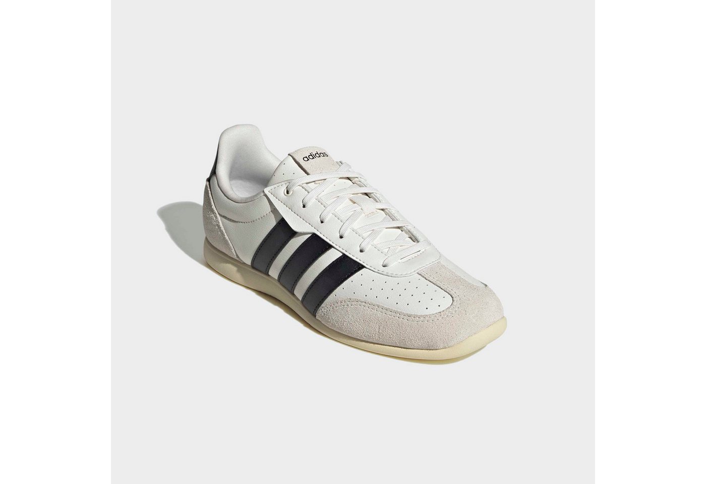 adidas Sportswear BARREDA LO Sneaker von adidas Sportswear