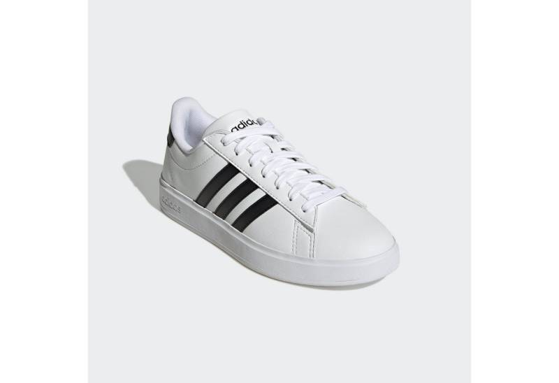 adidas Sportswear GRAND COURT CLOUDFOAM LIFESTYLE COURT COMFORT Sneaker Design auf den Spuren des adidas Superstar von adidas Sportswear