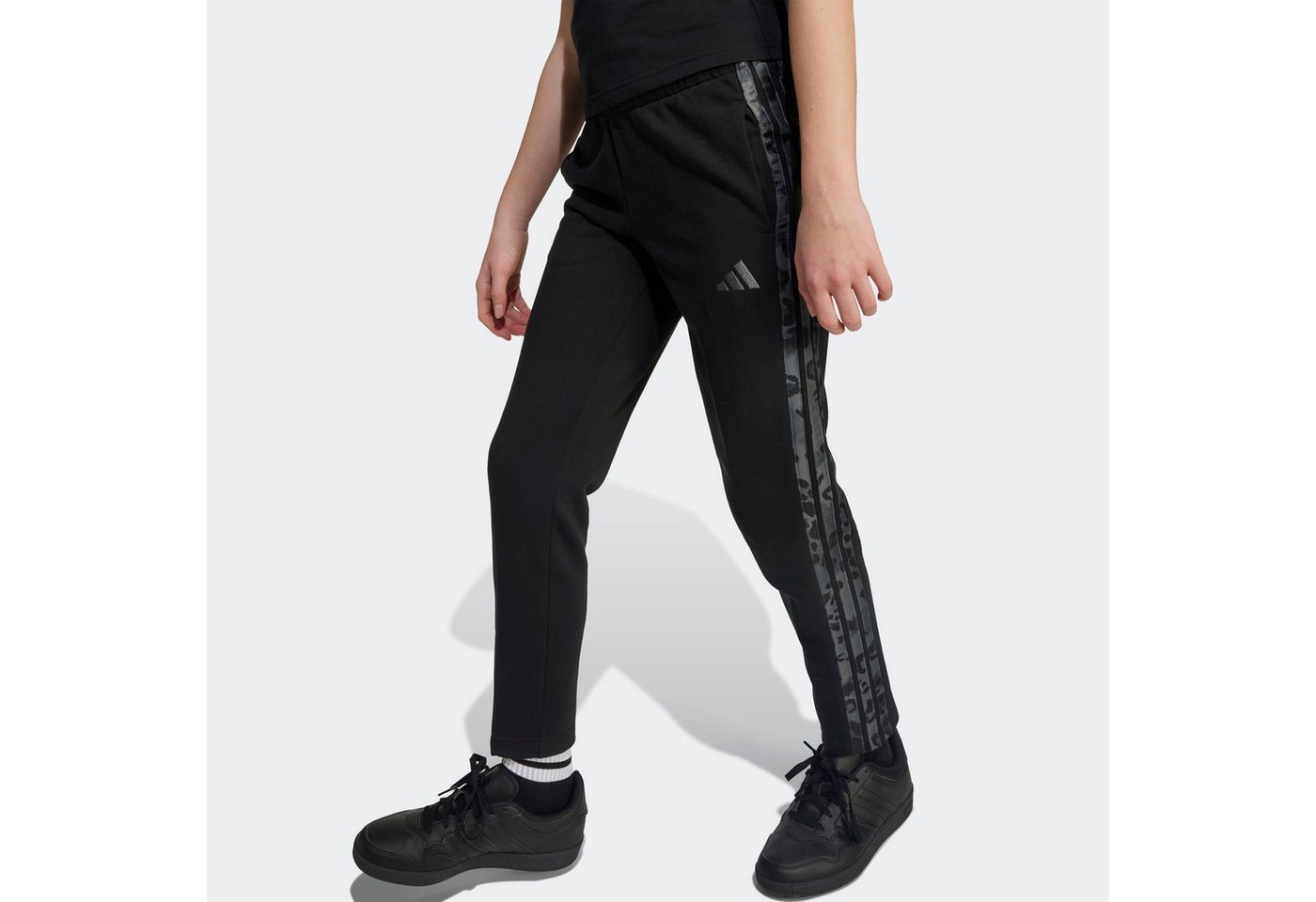 adidas Sportswear Sporthose G ANML 3S FT PT (1-tlg) für Kinder, mit Animal-Print, für Schule und Spielen von adidas Sportswear