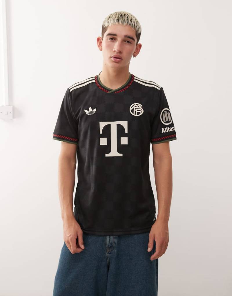 adidas Football - FC Bayern München 25/26 Home - Drittes Trikot in Schwarz und Weiß von adidas performance