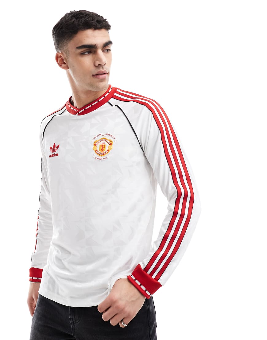 adidas Football - Manchester United Anniversary 91 - Langärmliges Oberteil in Weiß und Rot adidas Football - Manchester United Anniversary 91 - Langärmliges Oberteil in Weiß und Rot von adidas performance