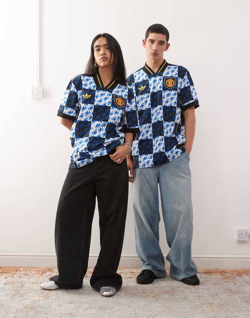 adidas Football - Manchester United - Lifestyler - T-Shirt mit blauem Print-Bunt von adidas performance