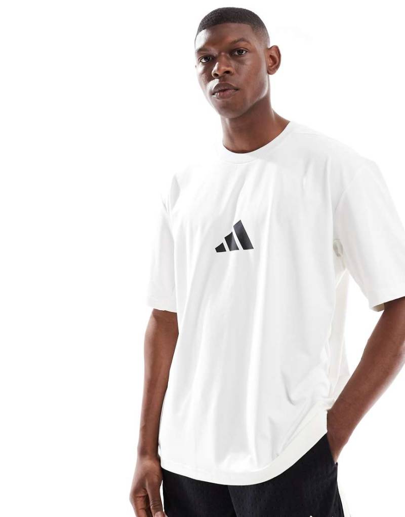 adidas Originals - Z. N.E. - Locker geschnittenes T-Shirt in Weiß von adidas performance