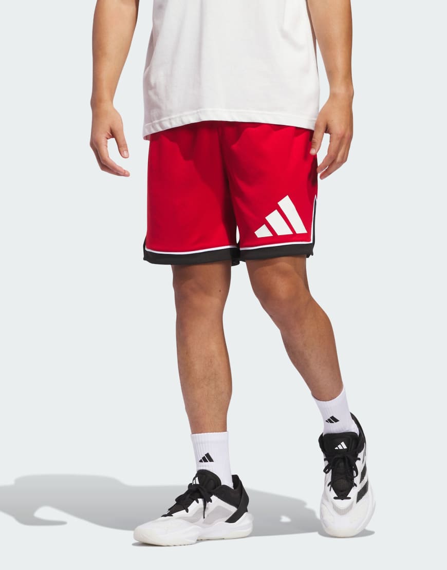 adidas Performance - Adidas Basketball Badge of Sport - Shorts in Team Power Red/Schwarz-Rot von adidas performance