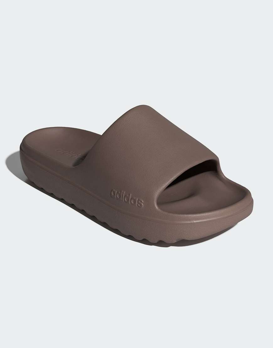 adidas Performance - Adilette Lumia - Slider in Trace Braun/Trace Braun/Tr von adidas performance