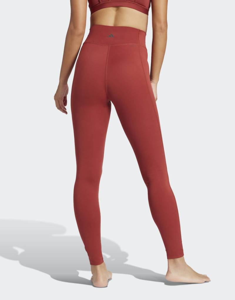adidas Performance - All Me Essentials - Lange Leggings in Preloved Ruby-Rot von adidas performance