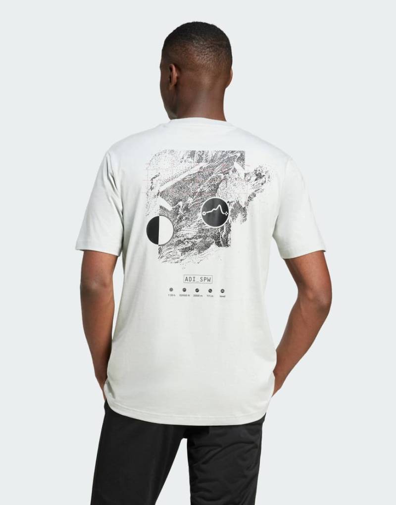adidas Performance - City Escape - T-Shirt in Wundersilber mit Weltall-Print-Grau adidas Performance - City Escape - T-Shirt in Wundersilber mit Weltall-Print-Grau von adidas performance