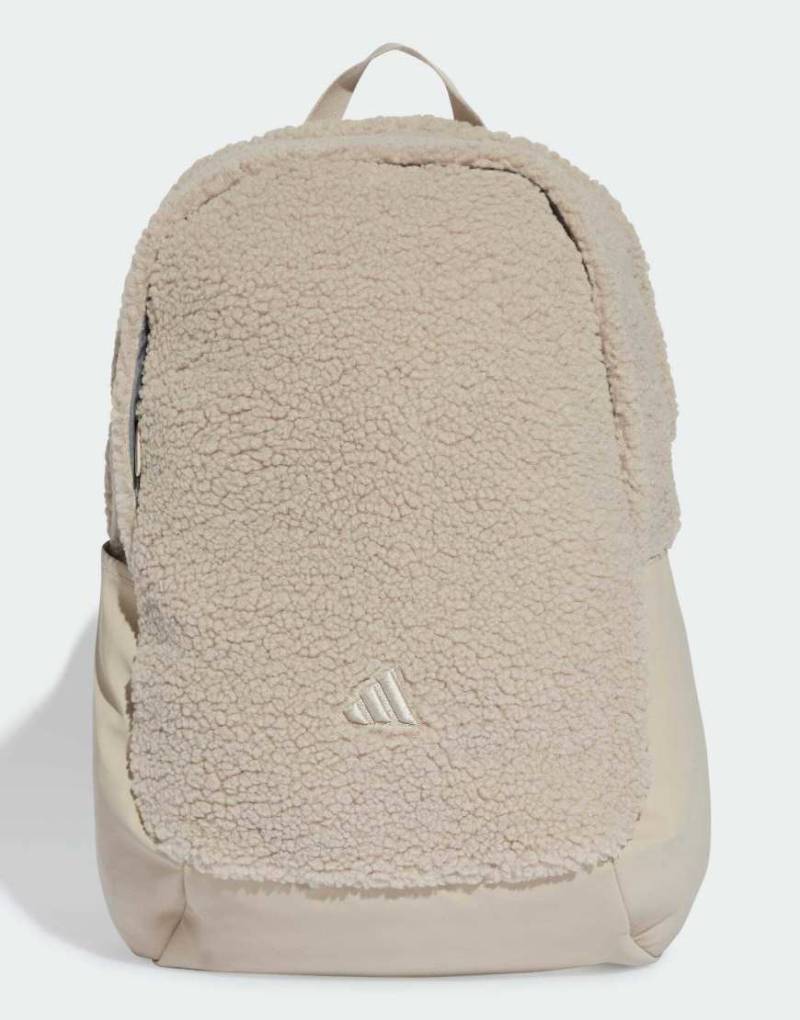 adidas Performance - Classic Winterized - Rucksack in Beige / Chalk White-Neutral von adidas performance