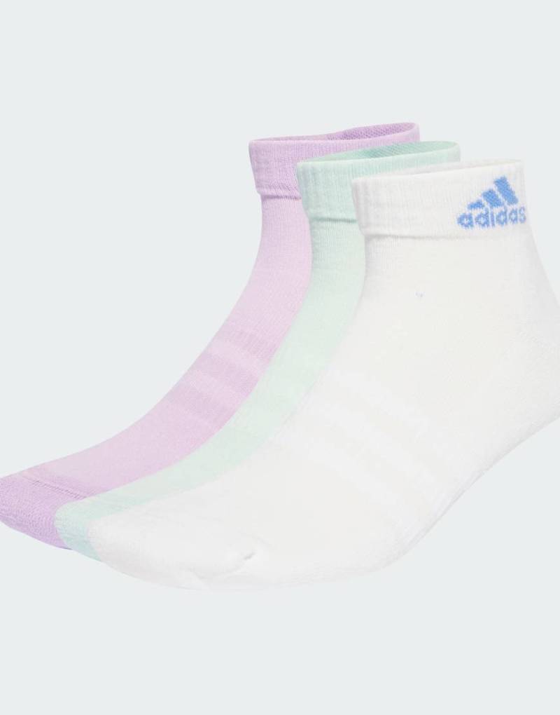 adidas Performance - Cushioned - Sportswear - 3 Paar Knöchelsocken in Powder Plum / Weiß / Halo-Lila von adidas performance