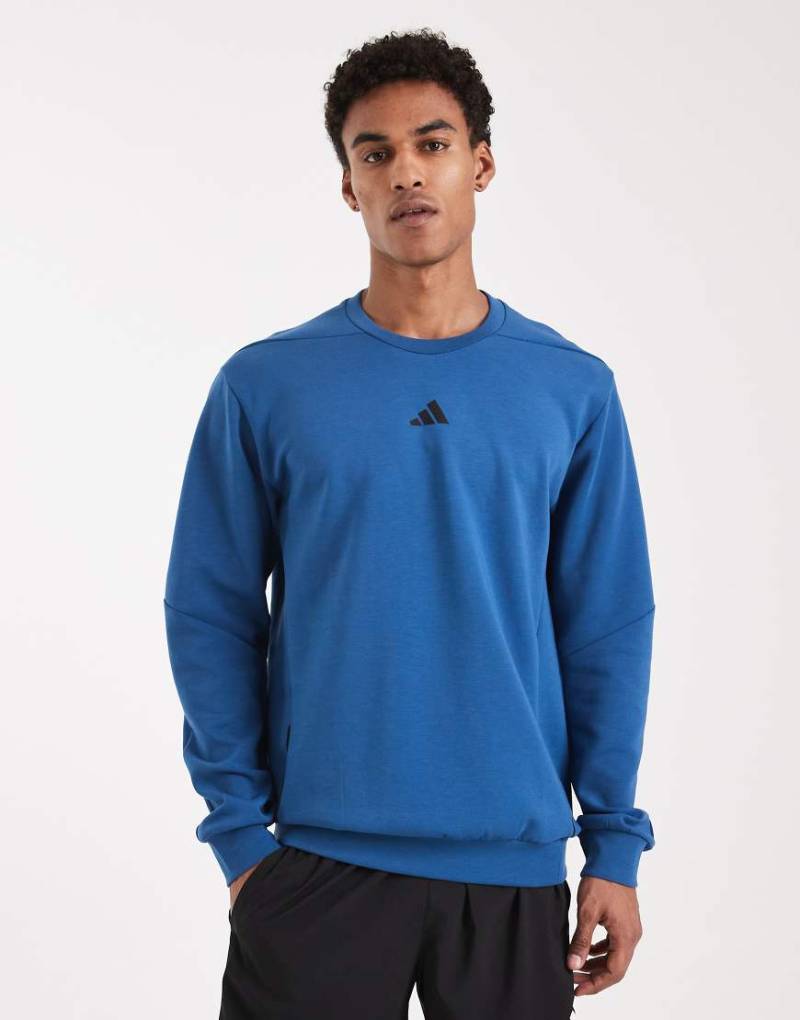 adidas Performance - Designed For Training - Sweatshirt in Dusky Petrol mit Rundhalsausschnitt-Blau von adidas performance