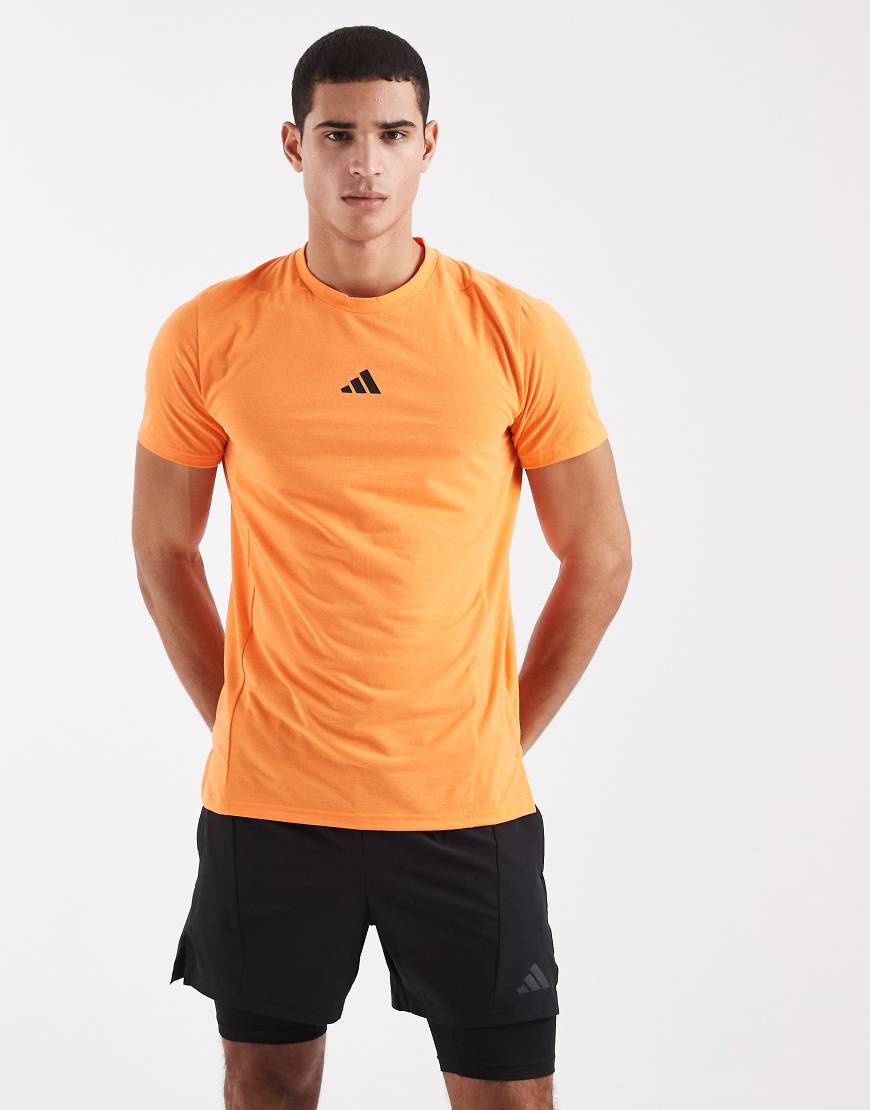 adidas Performance - Designed for Training - Workout-T-Shirt in Pure Orange von adidas performance