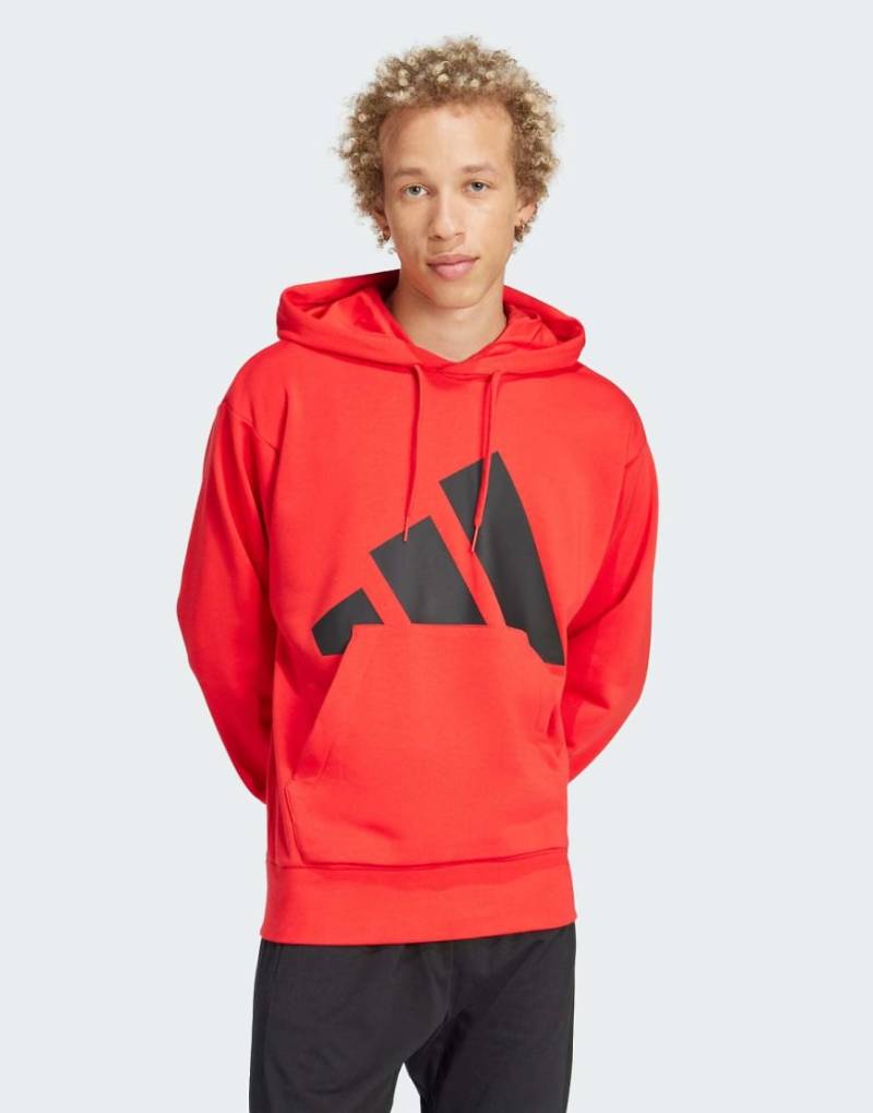 adidas Performance - Essentials - Kapuzenpullover aus French Terry in Pure Ruby / Schwarz mit großem Logo-Rot von adidas performance