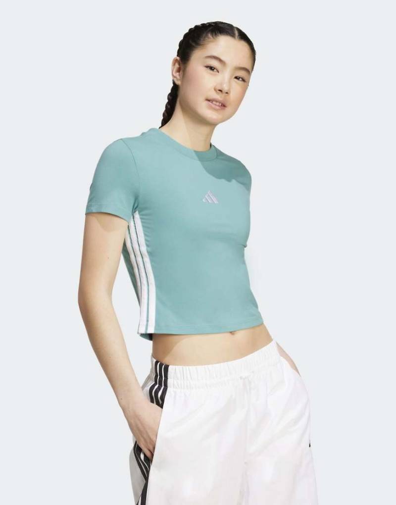 adidas Performance - Essentials - Knappes Slim-Fit-T-Shirt in Powder Teal / Weiß mit den 3 Streifen-Blau von adidas performance