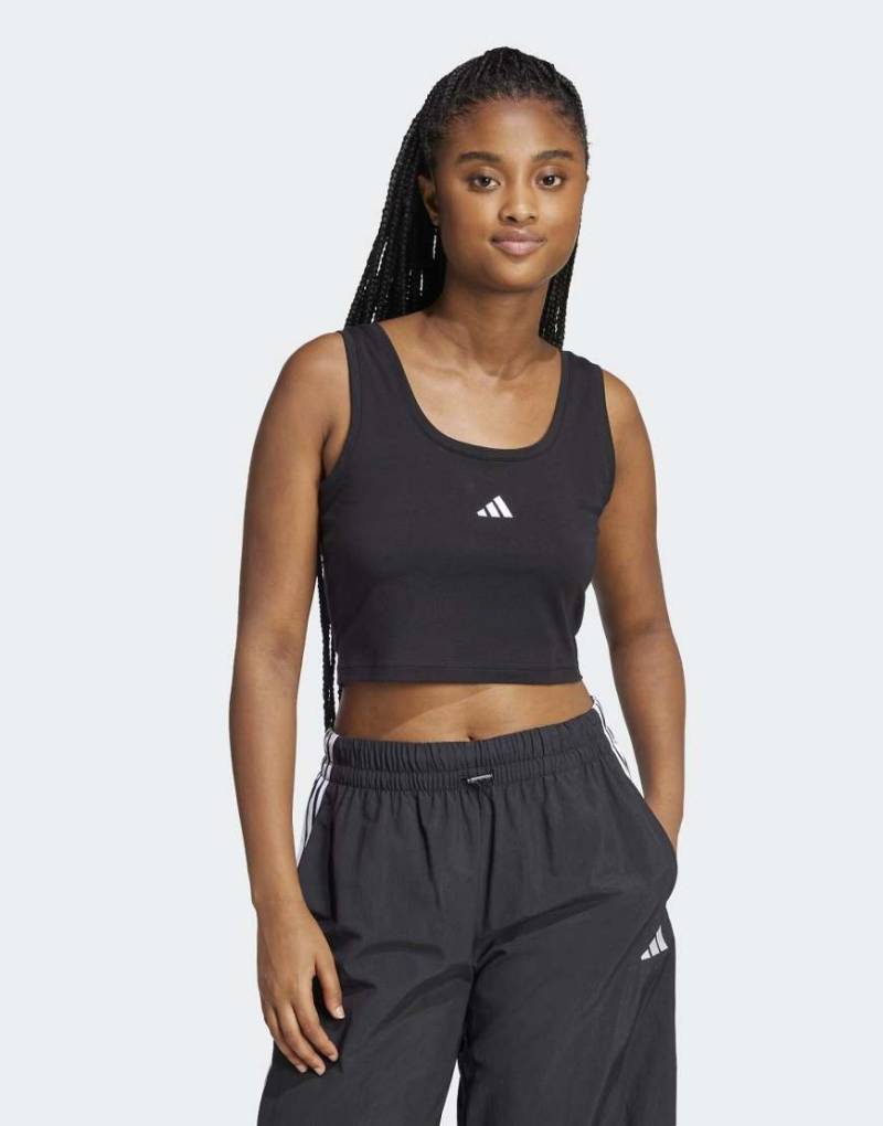 adidas Performance - Essentials - Lifestyle-Tanktop aus Baumwolle in Schwarz / Weiß mit kleinem Logo von adidas performance