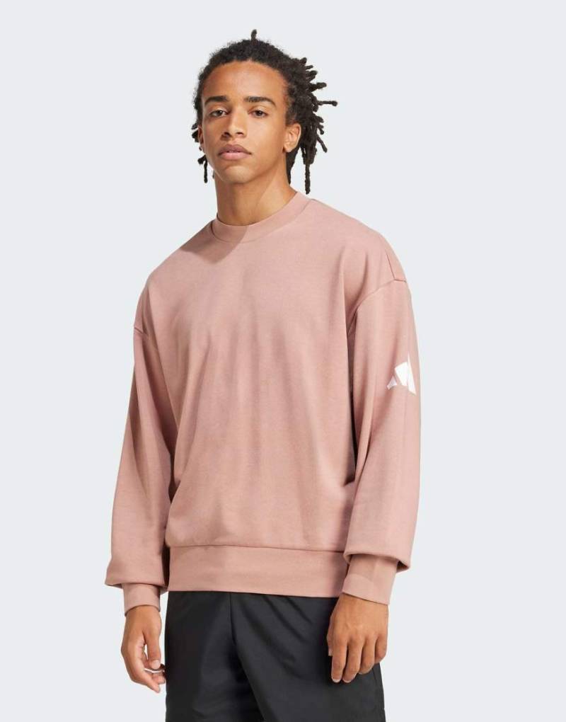 adidas Performance - Essentials - Locker sitzendes Sweatshirt in Warm Clay und Weiß mit 3-Balken-Logo-Orange von adidas performance