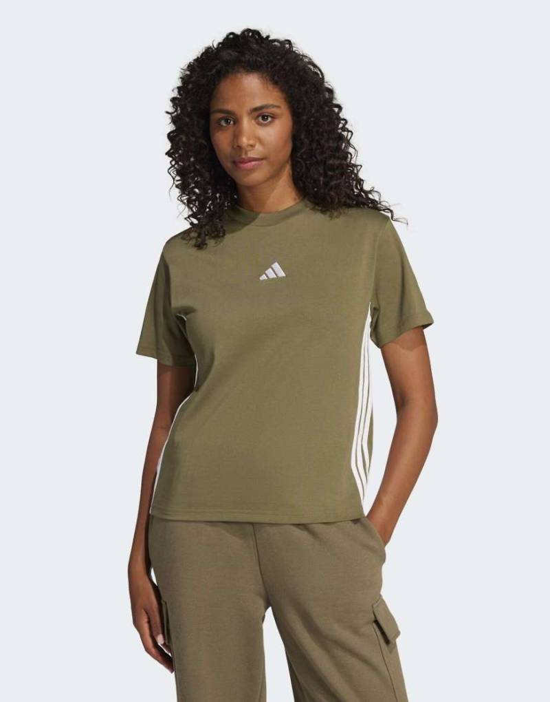 adidas Performance - Essentials - T-Shirt aus Baumwolle in Olive Strata und Weiß mit 3-Streifen-Logo-Grün von adidas performance