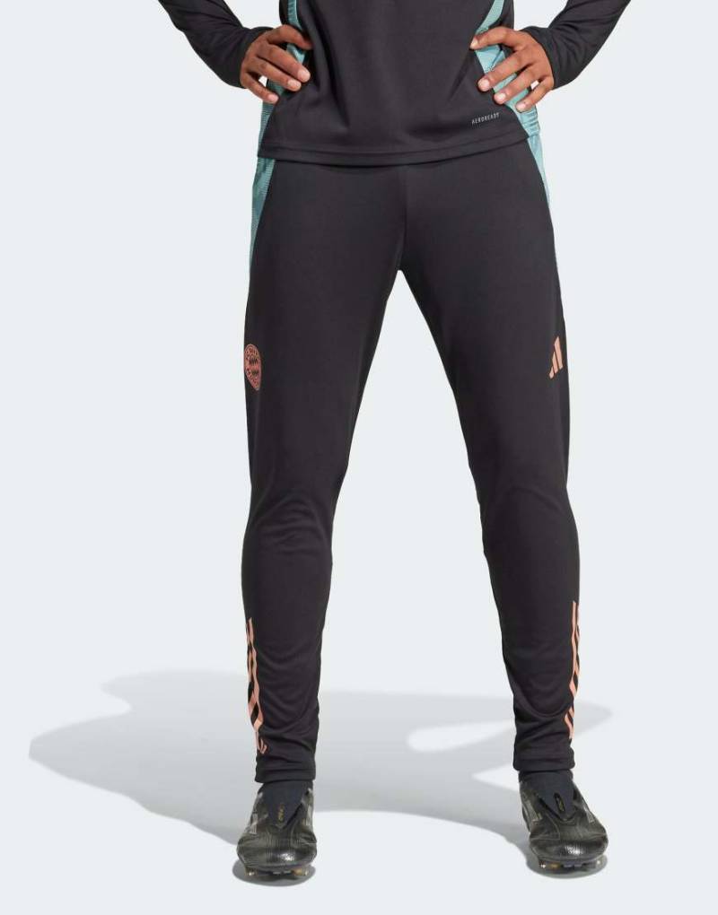 adidas Performance - FC Bayern Tiro 24 - Trainingshose in Schwarz von adidas performance