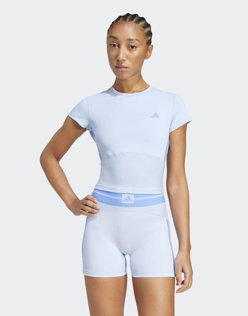 adidas Performance - Hyperglam - Geripptes knappes T-Shirt in Blau von adidas performance