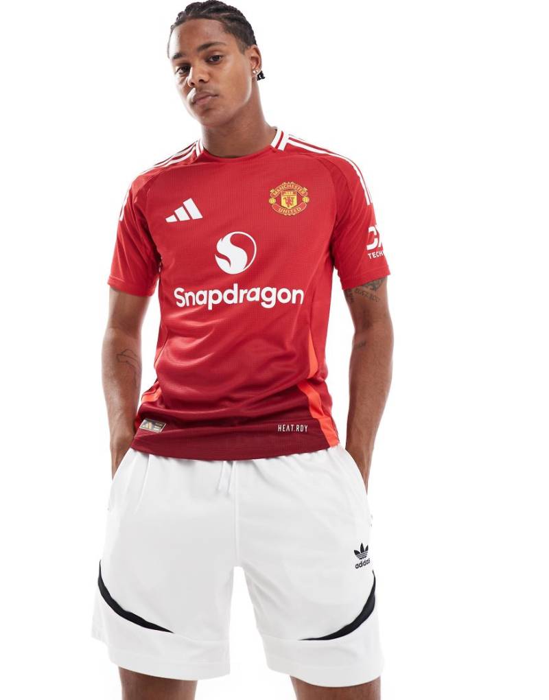 adidas Football - Manchester United 24/25 - Authentic-Heimtrikot in Rot von adidas performance