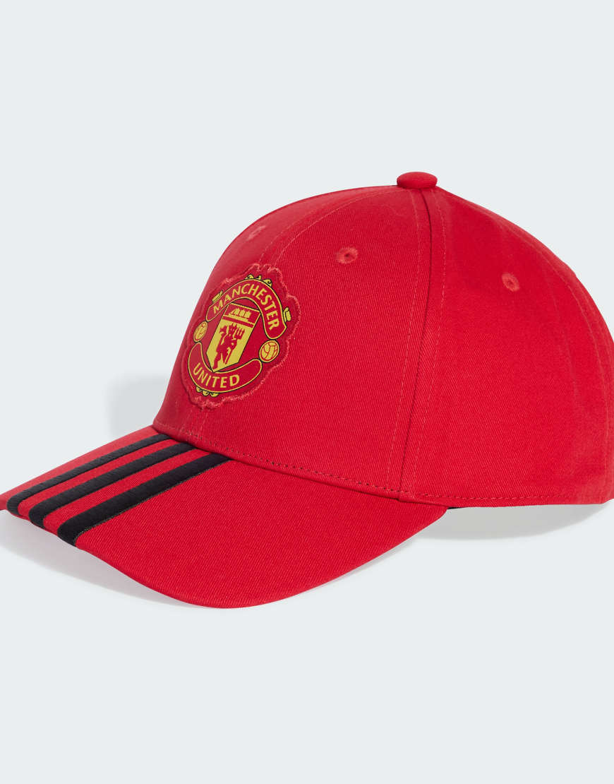 adidas Performance - Manchester United - Baseball-Kappe in Mufc Red/Schwarz-Rot von adidas performance