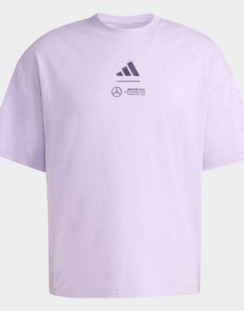 adidas Performance - Mercedes-AMG Petronas Formel 1 One Team Premium - Gewebtes T-Shirt in Powder Plum-Lila von adidas performance