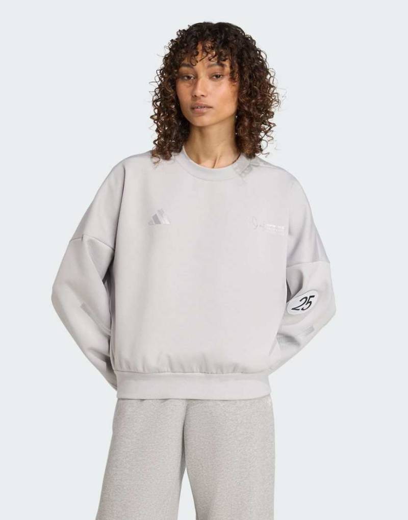 adidas Performance - Mercedes-AMG Petronas Formel 1 Team Silver Arrows - Sweatshirt in Grey Two-Grau von adidas performance