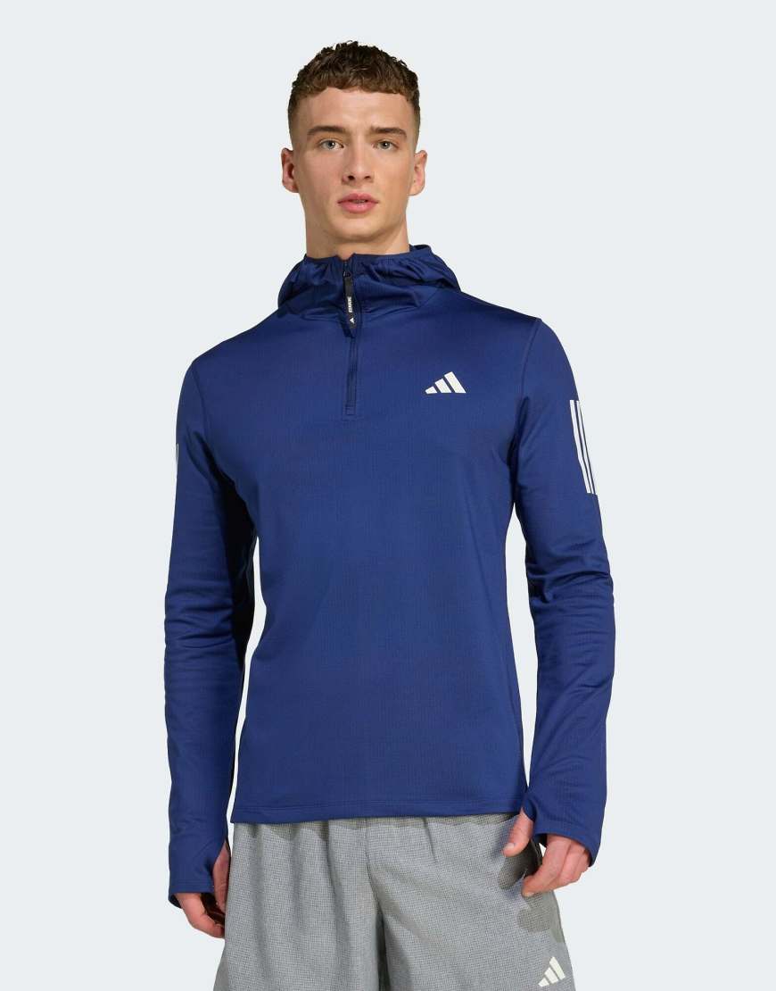 adidas Performance - Own the run Winterized - Jacke in Dunkelblau mit kurzem Reißverschluss von adidas performance