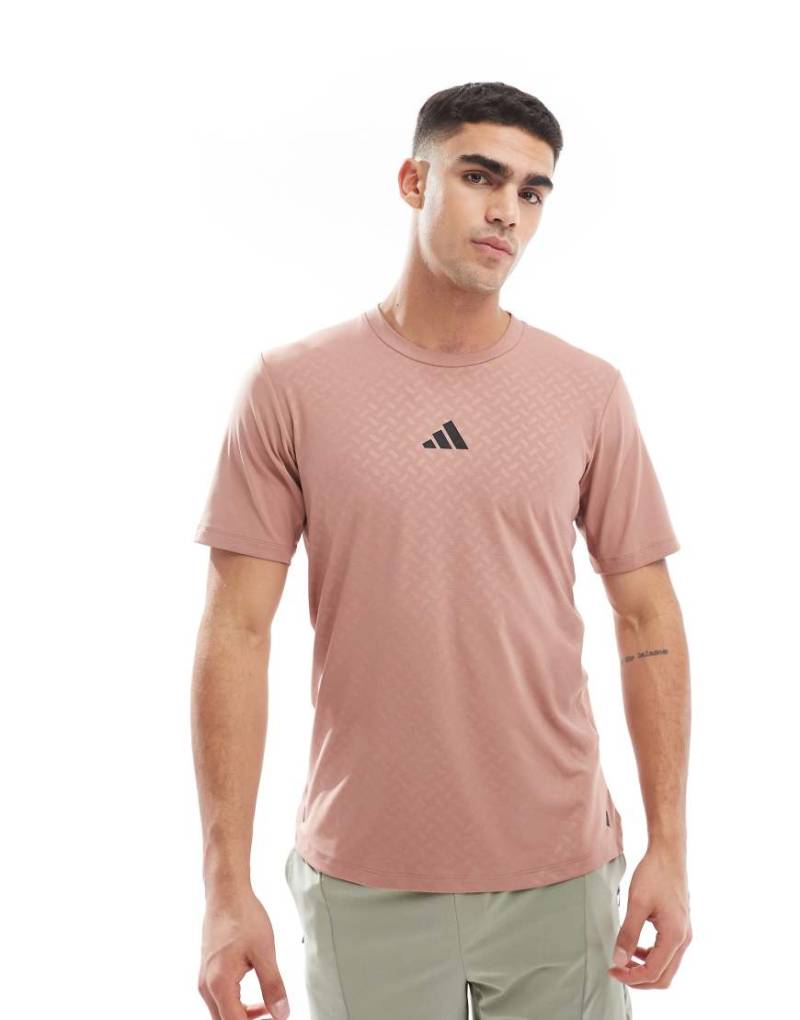adidas Performance - Power - T-Shirt in Rot mit den drei Streifen von adidas performance