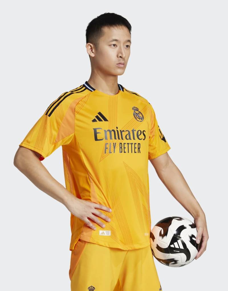 adidas Performance - Real Madrid 24/25 Authentic - Auswärts-Trikot in Crew-Orange von adidas performance