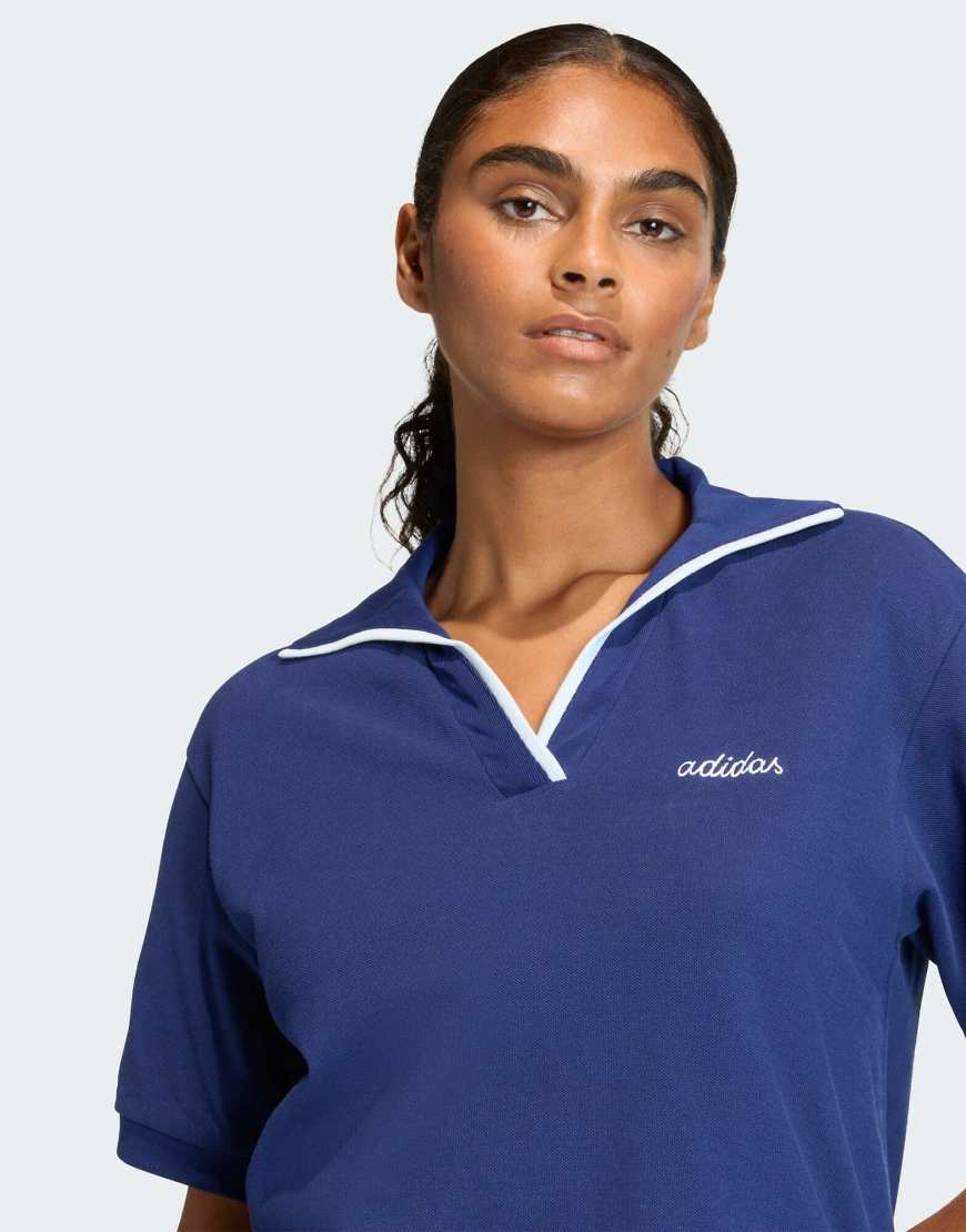 adidas Performance - Seasonal Essentials Colourpop - Polohemd in Dunkelblau/Weiß mit gesticktem Motiv von adidas performance