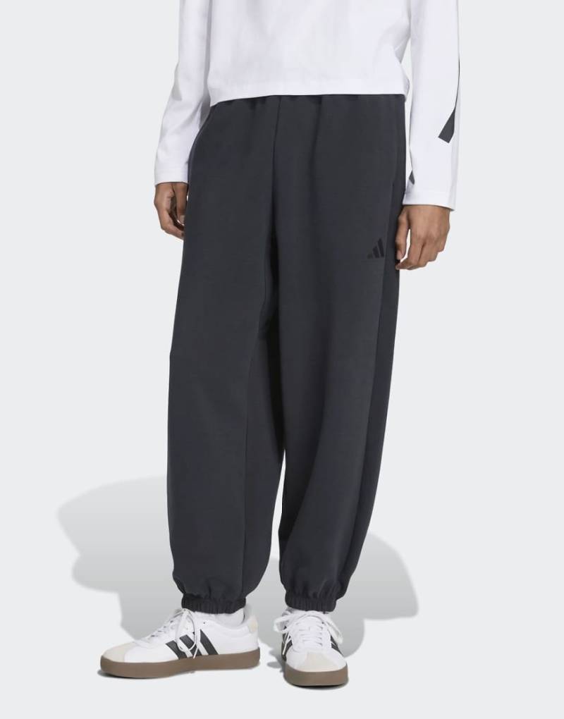 adidas Performance - Soft Lux - Hose in Schwarz adidas Performance - Soft Lux - Hose in Schwarz von adidas performance