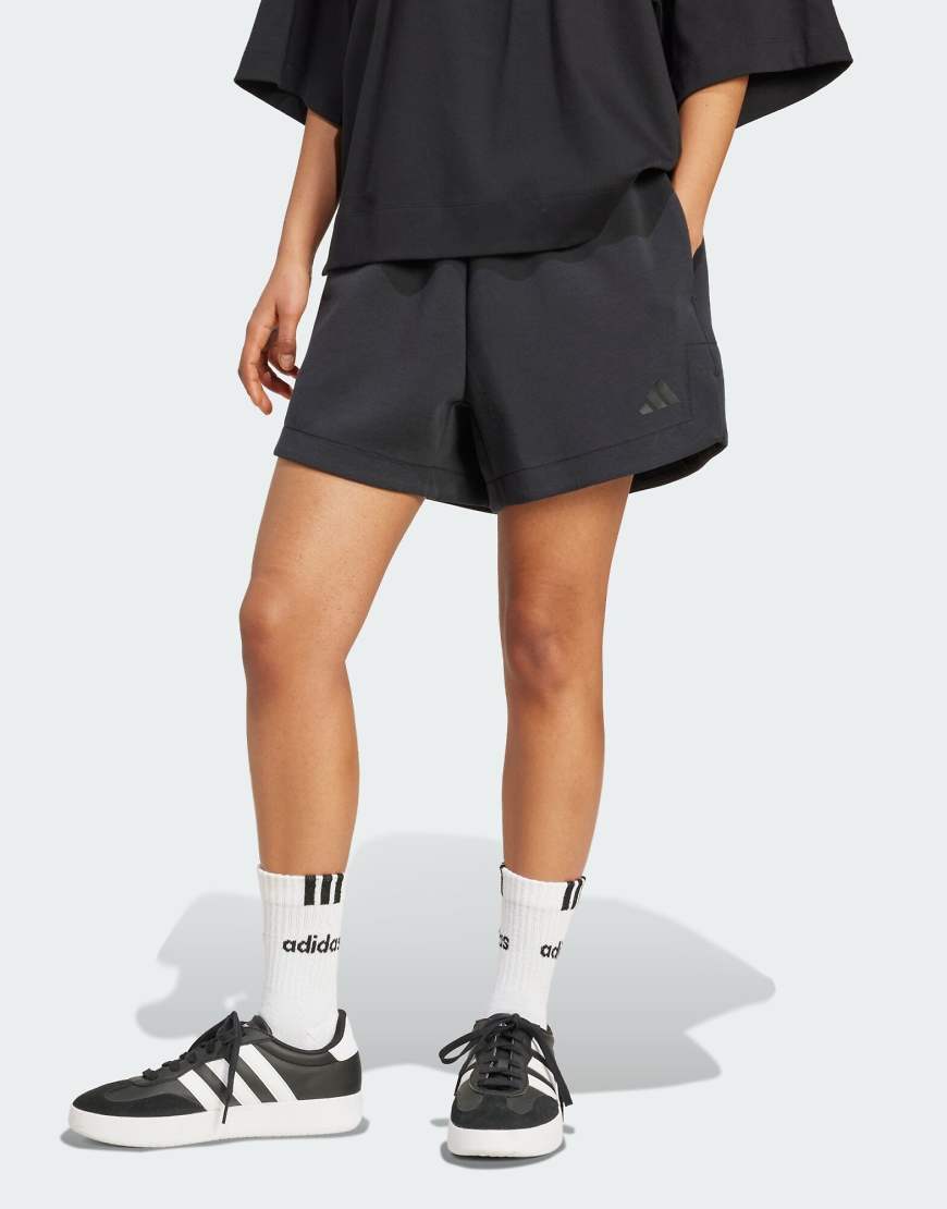 adidas Performance - Soft Lux - Loose-Fit-Shorts in Schwarz von adidas performance