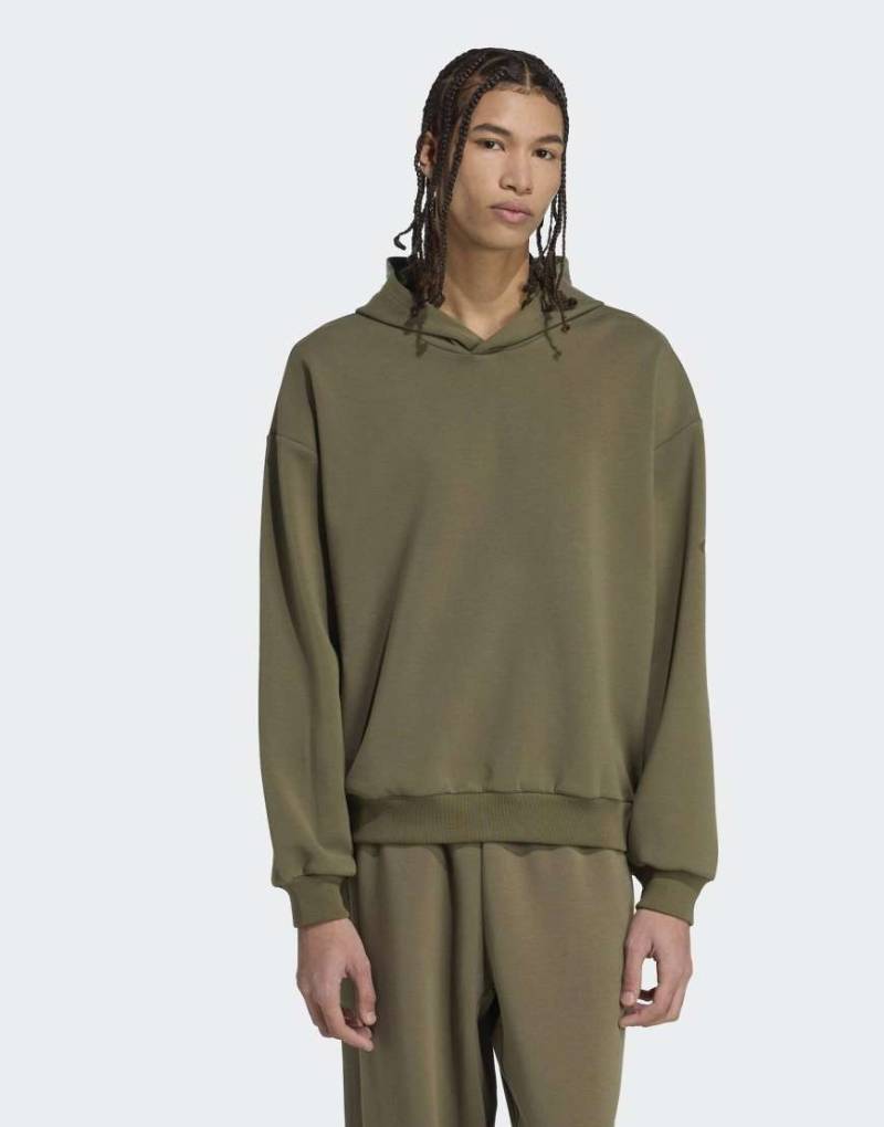 adidas Performance - Soft Luxe - Kapuzenpullover in Olive Strata-Grün von adidas performance