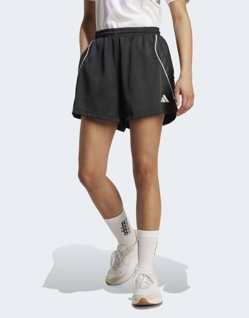 adidas Performance - Stadium - Shorts in Schwarz / Wollweiß adidas Performance - Stadium - Shorts in Schwarz / Wollweiß von adidas performance