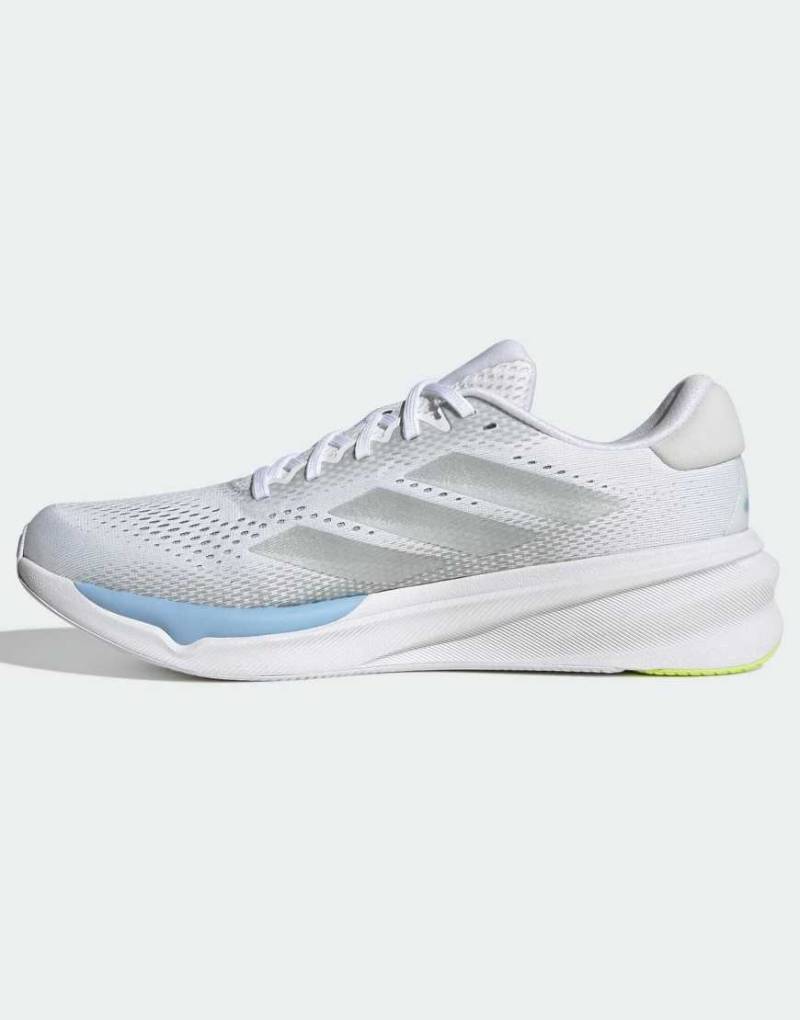 adidas Performance - Supernova Stride 2 - Laufschuhe in Cloud White / Matte Silver / G-Weiß von adidas performance