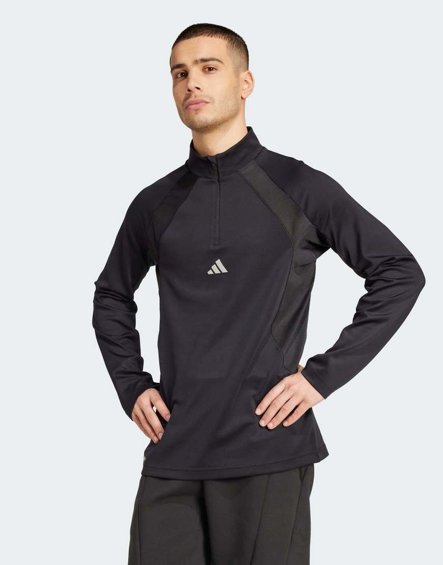 adidas Performance - Tech Apparel - Oberteil in Schwarz/Carbon mit kurzem Reißverschluss von adidas performance