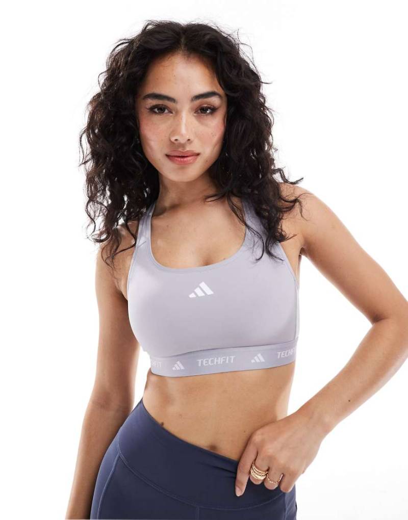 adidas Training - Techfit - Sport-BH in Grau mit mittlerer Stützfunktion von adidas performance