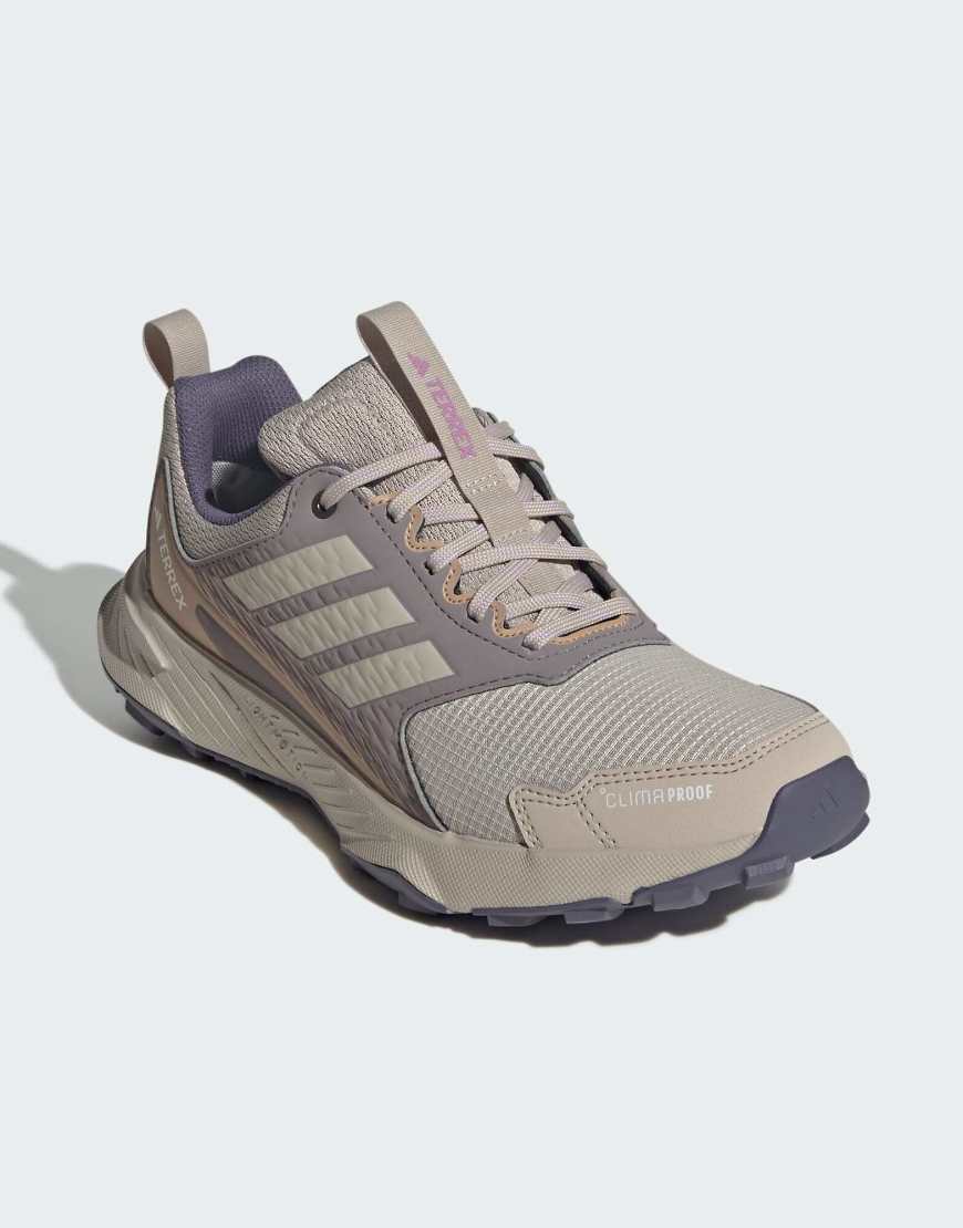 adidas Performance - Terrex Tracefinder 2 - climaproof - Trailrunning-Schuhe in Beige-Neutral von adidas performance