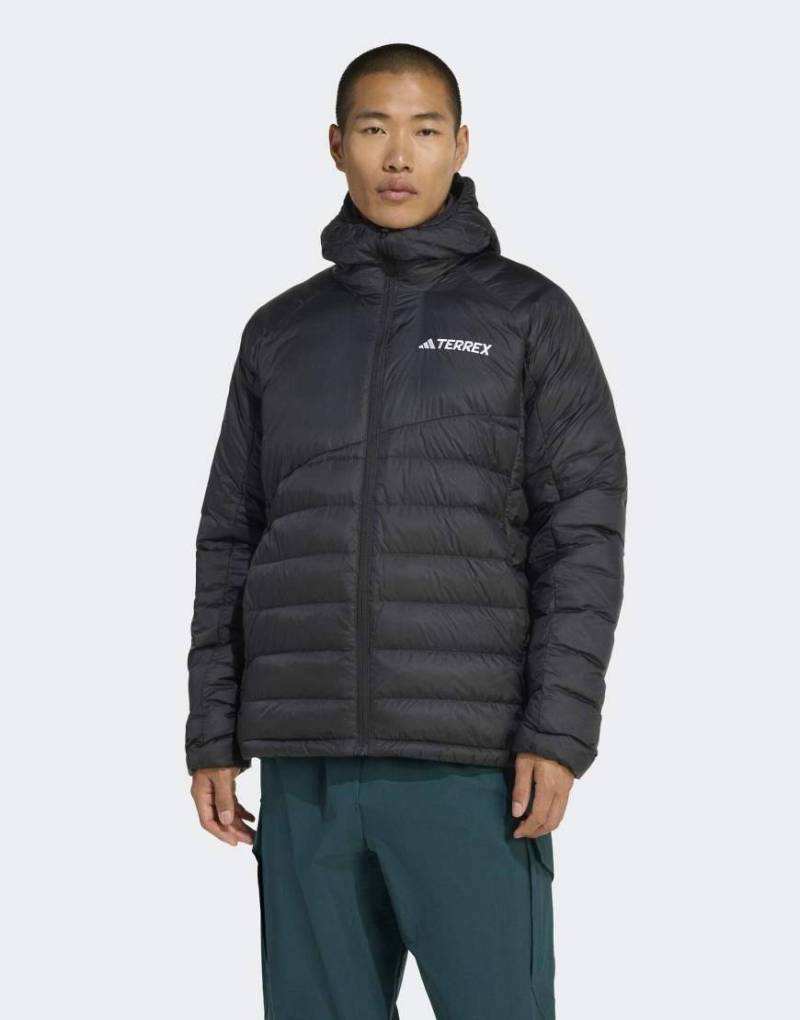adidas Performance - Terrex Xperior - Daunenjacke mit Kapuze in Schwarz und Climawarm+-Technologie von adidas performance