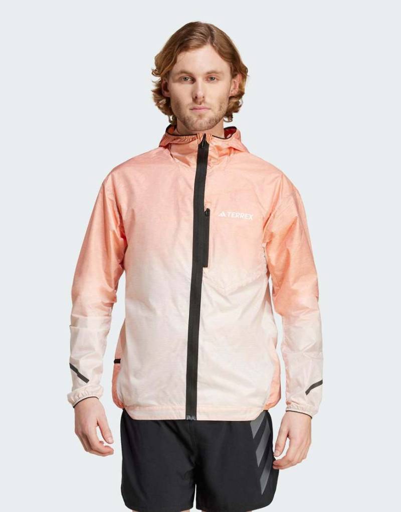 adidas Performance - Terrex Xperior Light - Jacke mit Windweave-Technologie in Semi Impact Orange von adidas performance