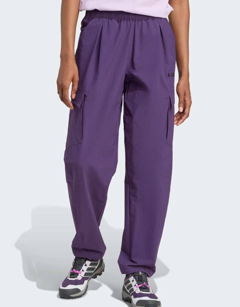 adidas Performance - Terrex Xploric - Cargohose in Aurora Plum-Lila von adidas performance