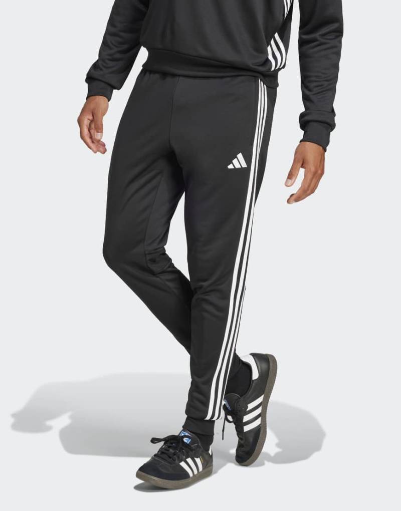 adidas Football - Tiro 25 Essentials - Trainingshose in Schwarz und Weiß von adidas performance