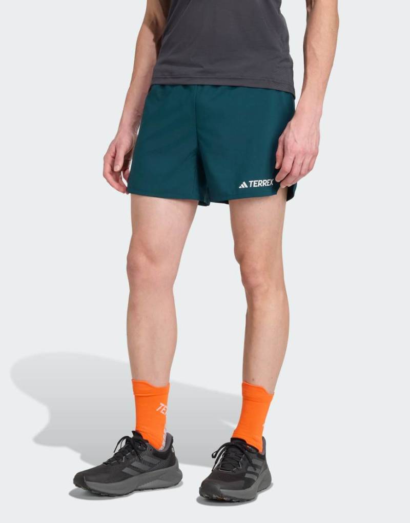 adidas Performance - Xperior - Shorts in Aurora Ivy-Grün von adidas performance
